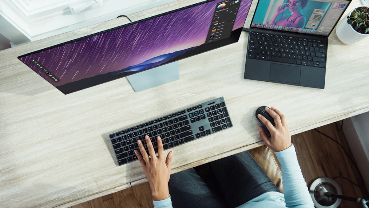 Maximizing Productivity in a Hybrid Work Environment